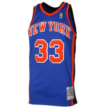 Load image into Gallery viewer, Patrick Ewing New York Knicks 1996-1997 Hardwood Classics Throwback Authentic Jersey - Royal Blue